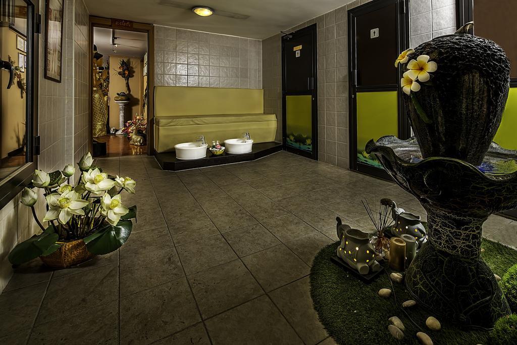 Taj Plaza Hotel Manama Eksteriør billede
