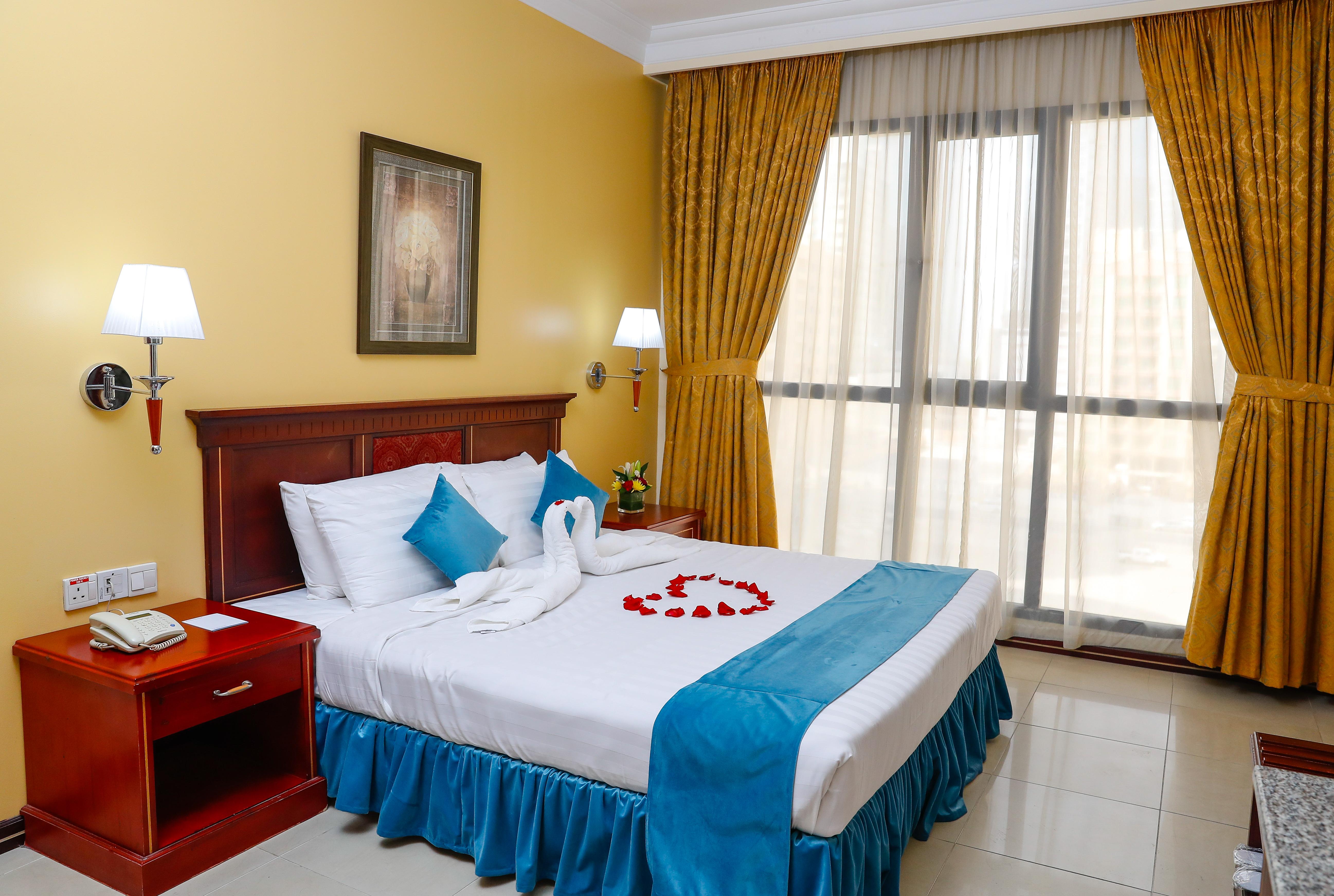 Taj Plaza Hotel Manama Eksteriør billede