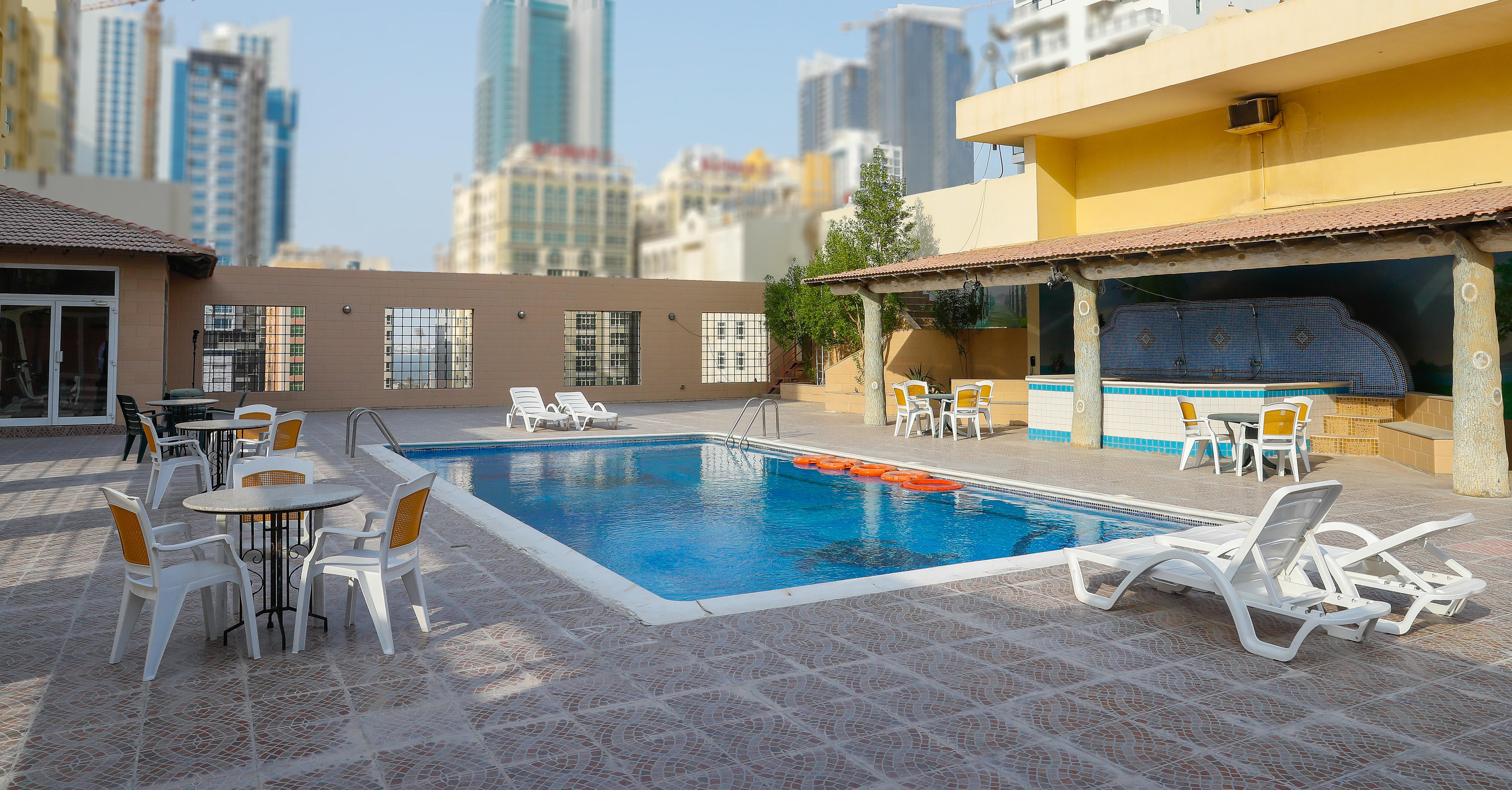 Taj Plaza Hotel Manama Eksteriør billede