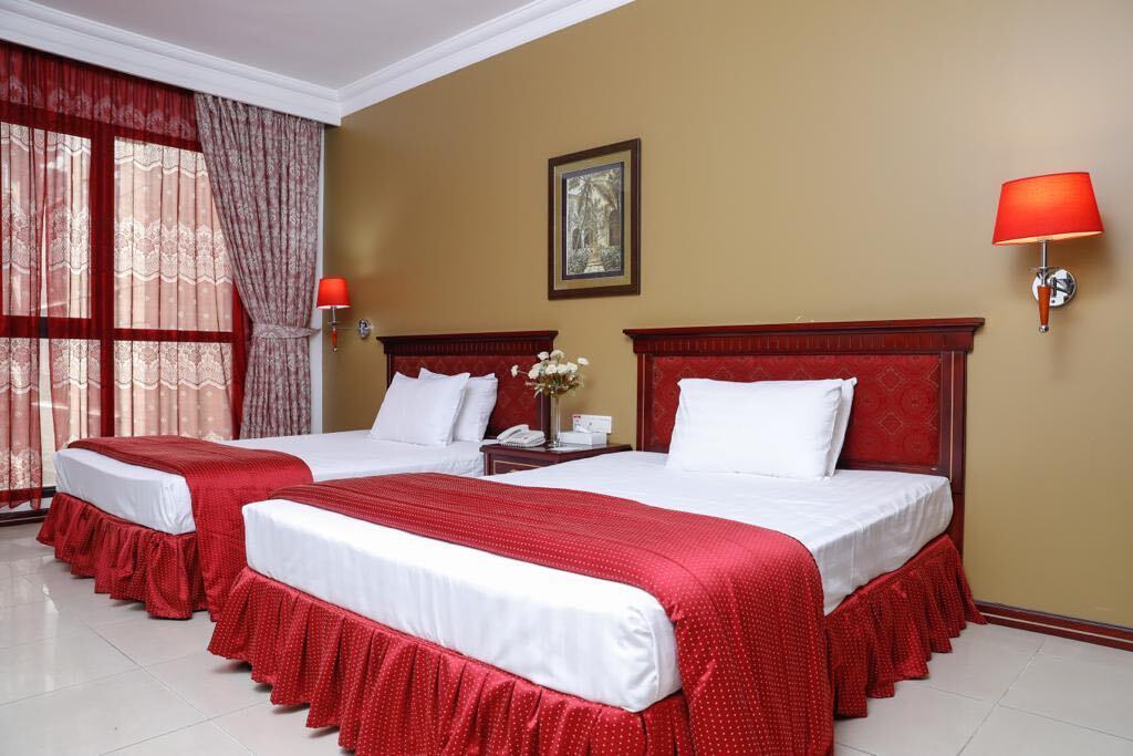 Taj Plaza Hotel Manama Eksteriør billede